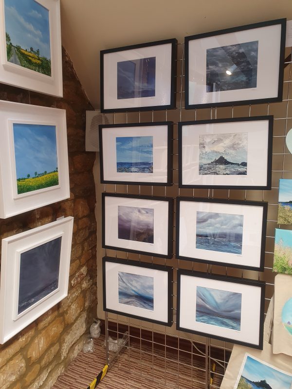 Black Framed prints - Image 2