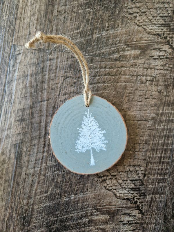 Painted Hanging Log Decorations - Image 4