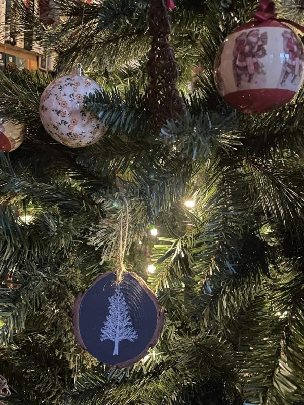 Painted Hanging Log Decorations - Image 2